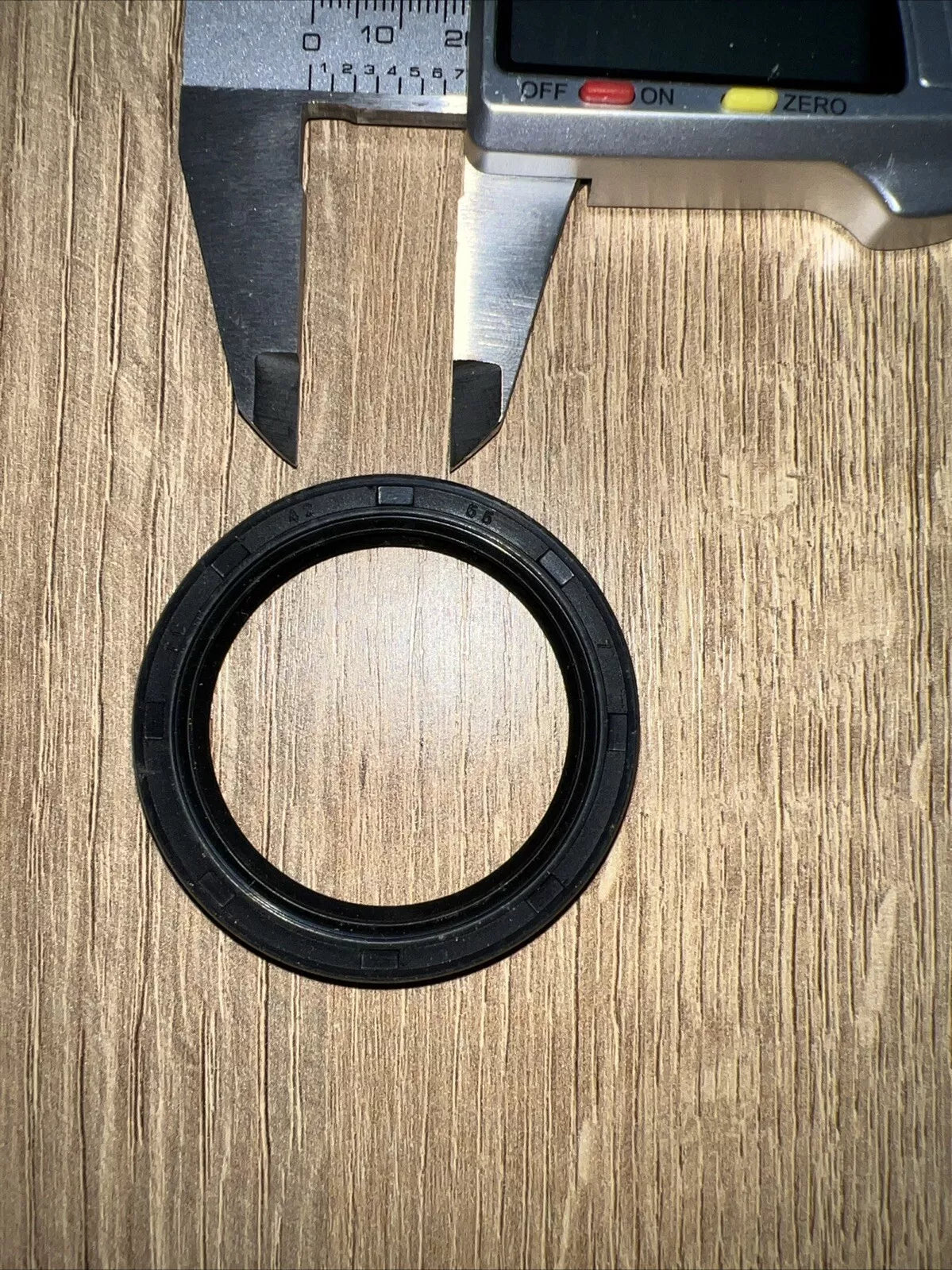 TC Oil Seal 42x55x7mm Double Lip with Spring | NBR Rotary Shaft Seal