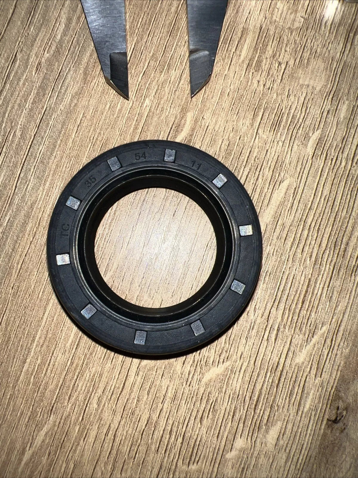 TC Oil Seal 35x54x11mm Double Lip with Spring | NBR Rotary Shaft Seal