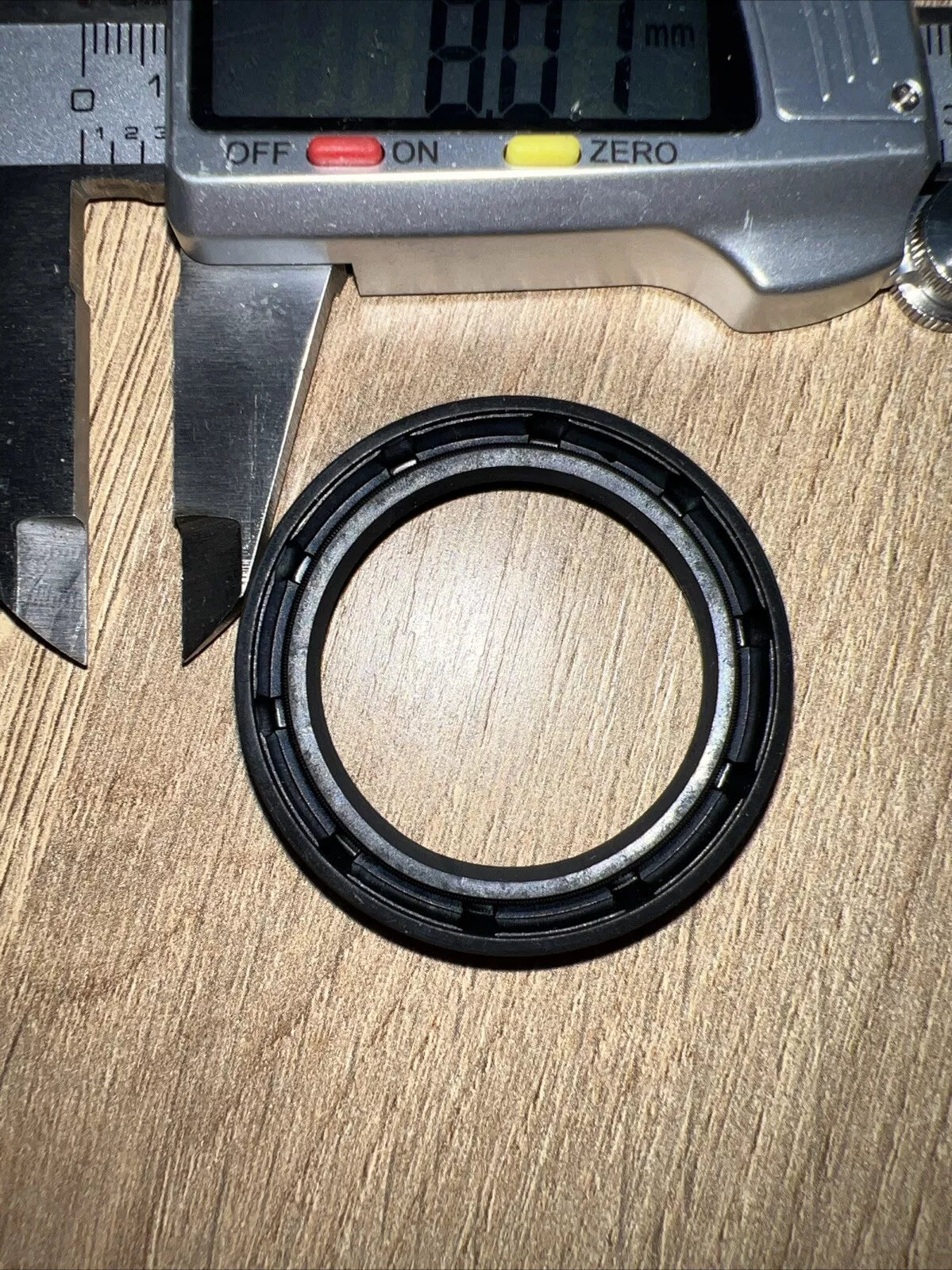 TC Oil Seal 34x45x8mm Double Lip with Spring | NBR Rotary Shaft / Dust Seal