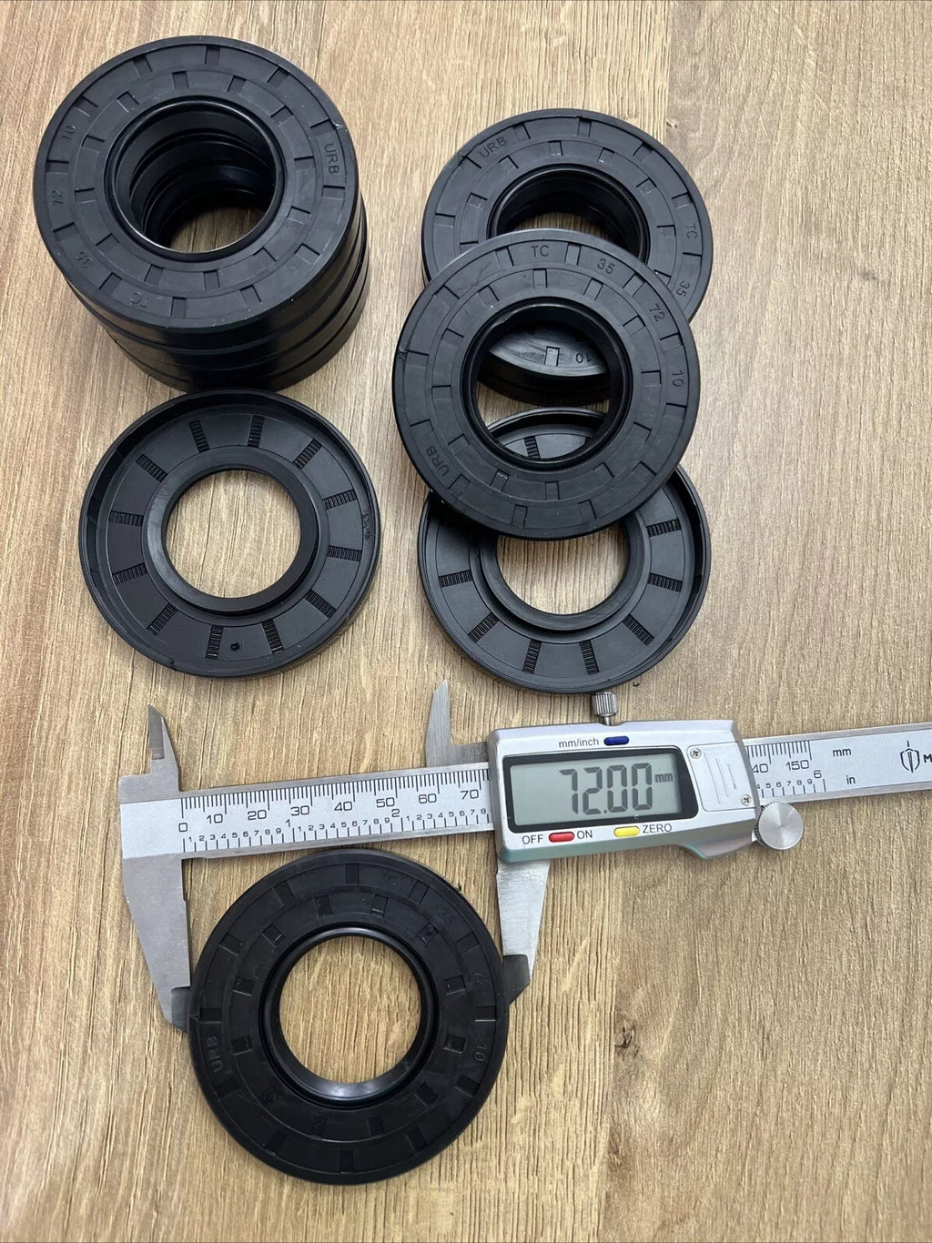 TC Oil Seal 35x72x10mm Double Lip with Spring | NBR Rotary Shaft Seal