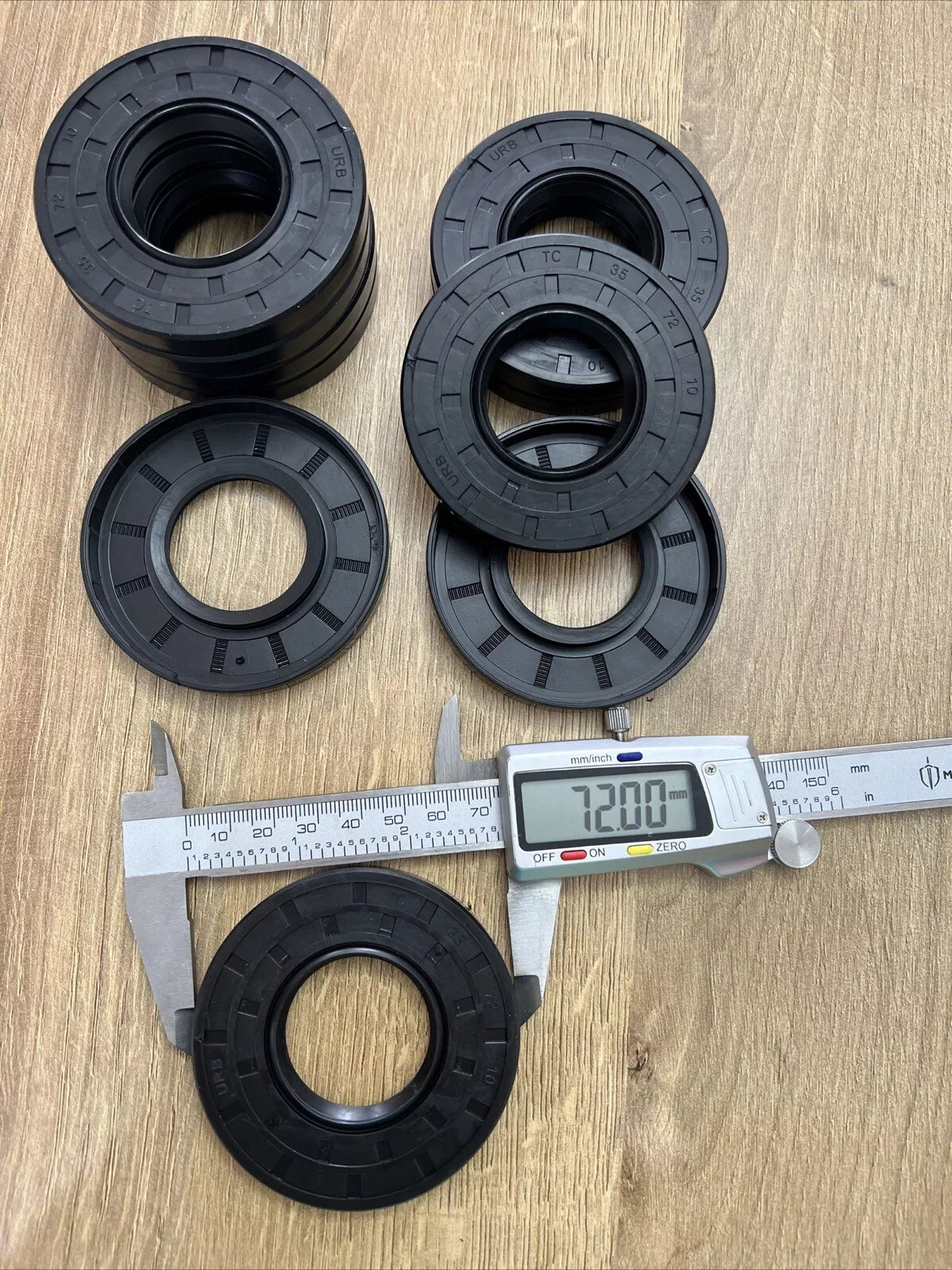 TC Oil Seal 35x72x10mm Double Lip with Spring | NBR Rotary Shaft Seal