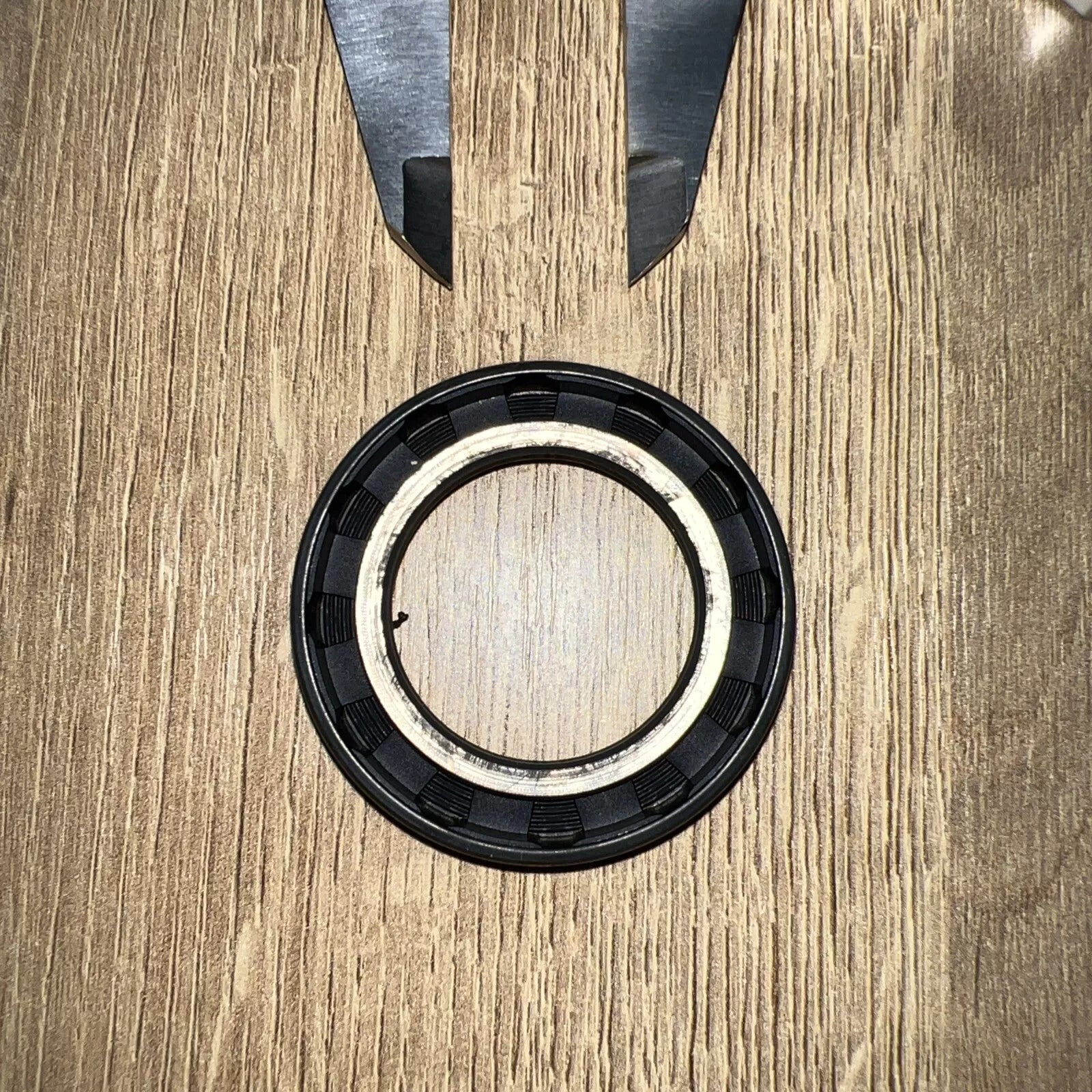 TC Oil Seal 30x47x7mm Double Lip with Spring | NBR Rotary Shaft Seal