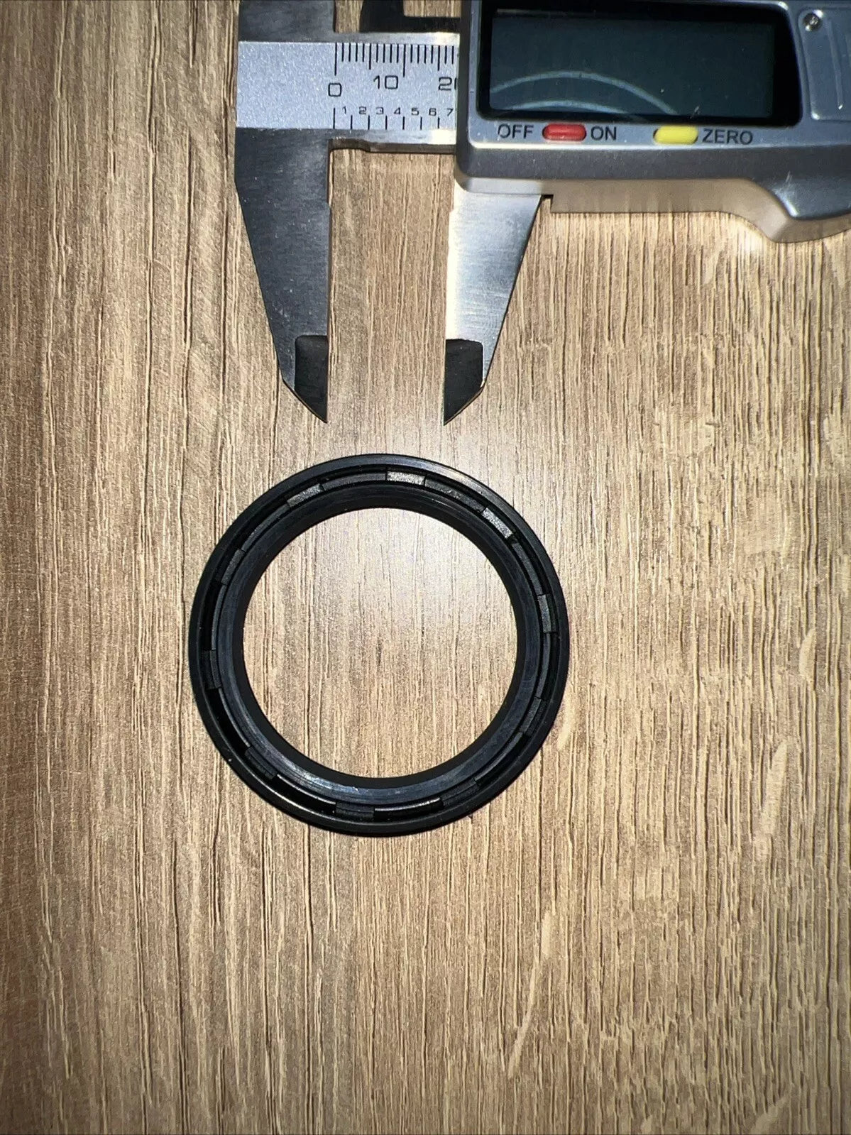 TC Oil Seal 42x55x7mm Double Lip with Spring | NBR Rotary Shaft Seal
