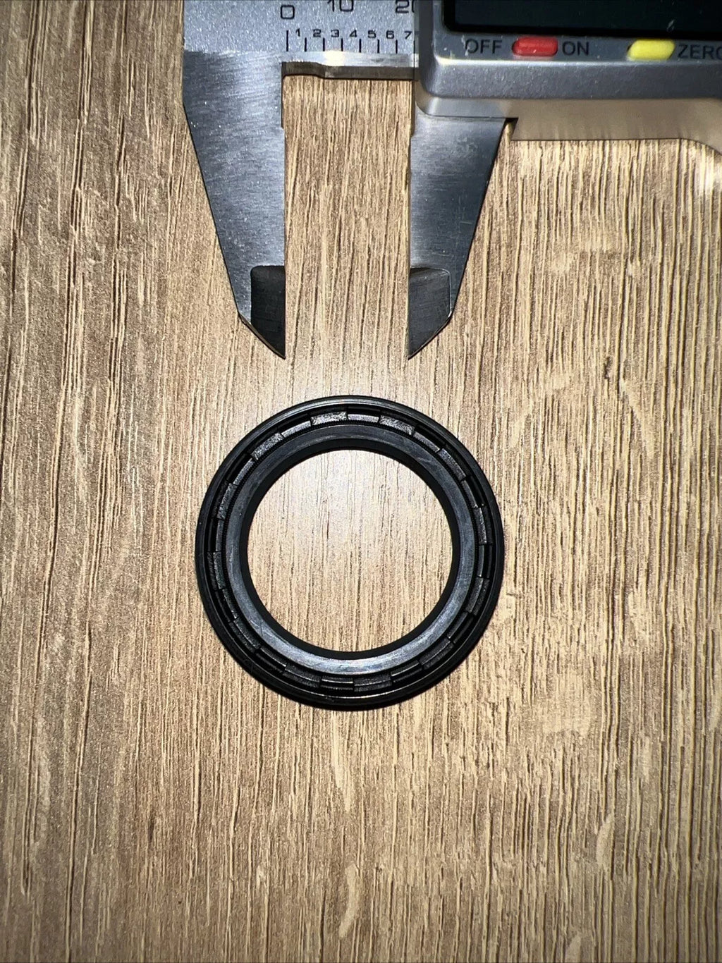 TC Oil Seal 30x42x7mm Double Lip with Spring | NBR Rotary Shaft Seal