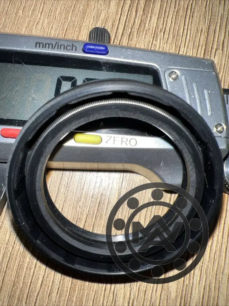 30x42x8mm TC double-lip NBR rotary shaft oil seal