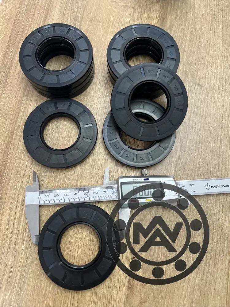 40x80x10mm TC double-lip NBR rotary shaft oil seal